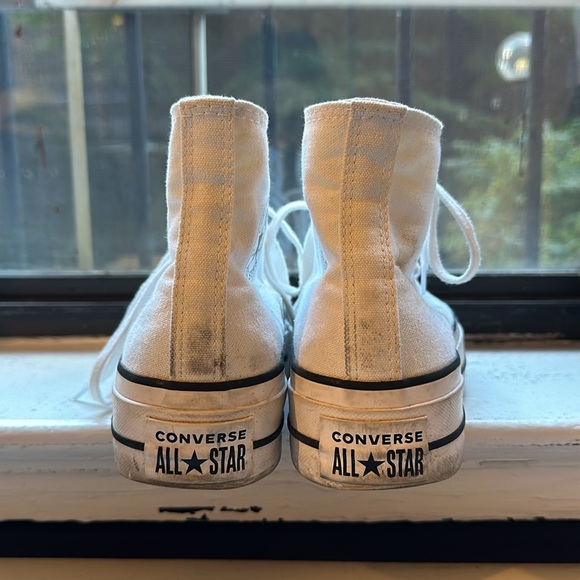 🤍 White high top platform Converse with Gold Grommets - Picture 4 of 12